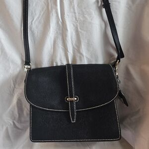 Elegant Black Crossbody Bag